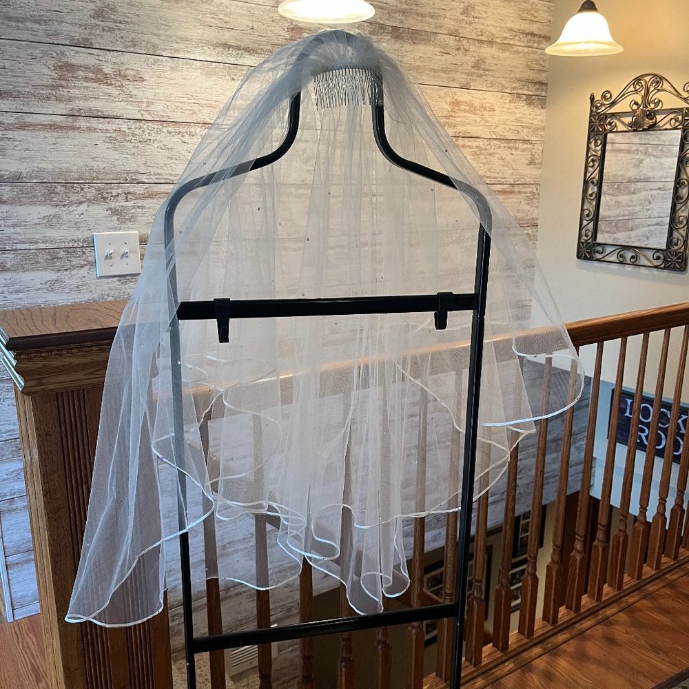 Lovely Veil with Sparkles! NEW!! WEDDING!!!
